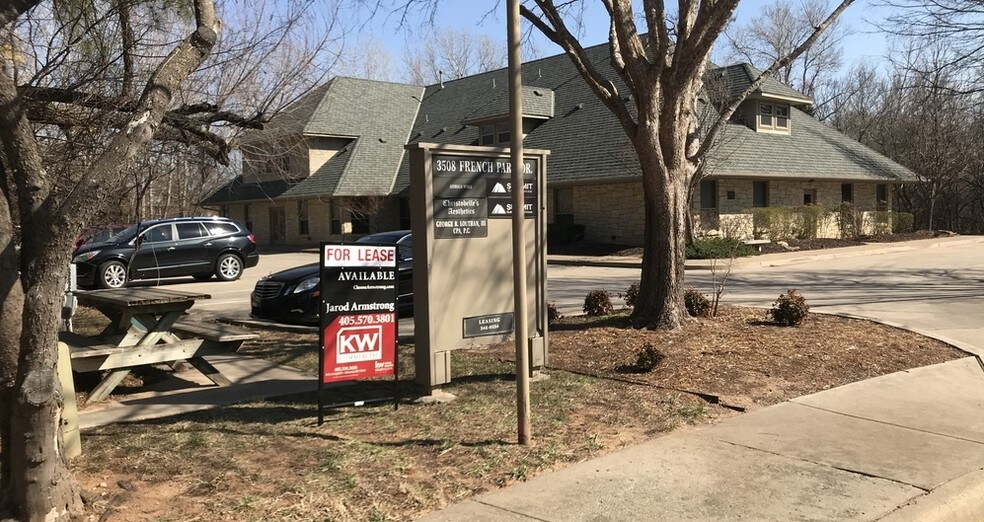 More Photos Of 3508 French Park Dr, Edmond Office For Lease