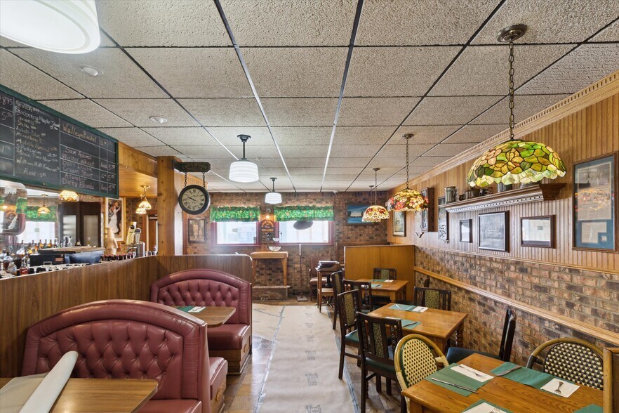 More Photos Of 28080 Waltz Rd, New Boston Restaurant For Sale