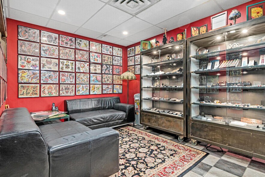 More Photos Of 5611 Chicago Ave, Minneapolis Storefront For Sale