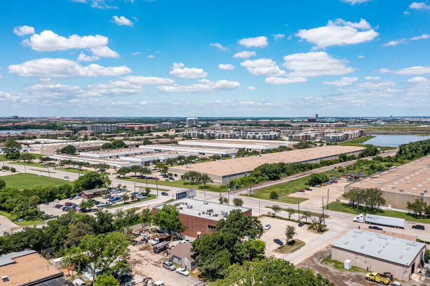 More Photos Of 2000 Royal Ln, Dallas Office For Lease