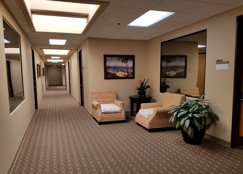 More Photos Of 15061 Springdale St, Huntington Beach Office For Lease