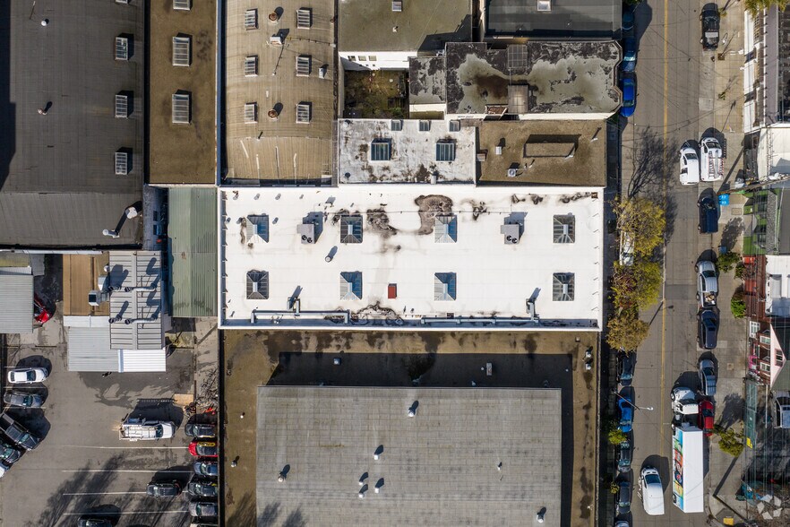 More Photos Of 75 14th St, San Francisco Light Distribution For Sale