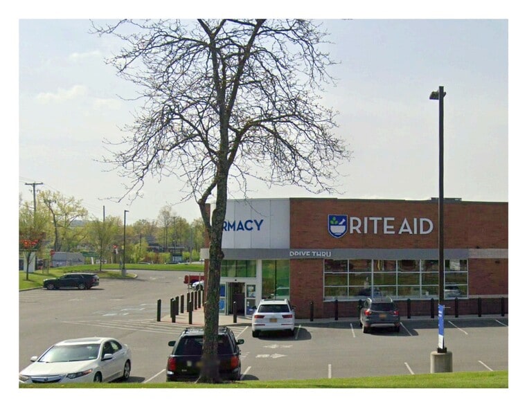 Primary Photo Of 83 Vandenburgh Ave, Troy General Retail For Lease