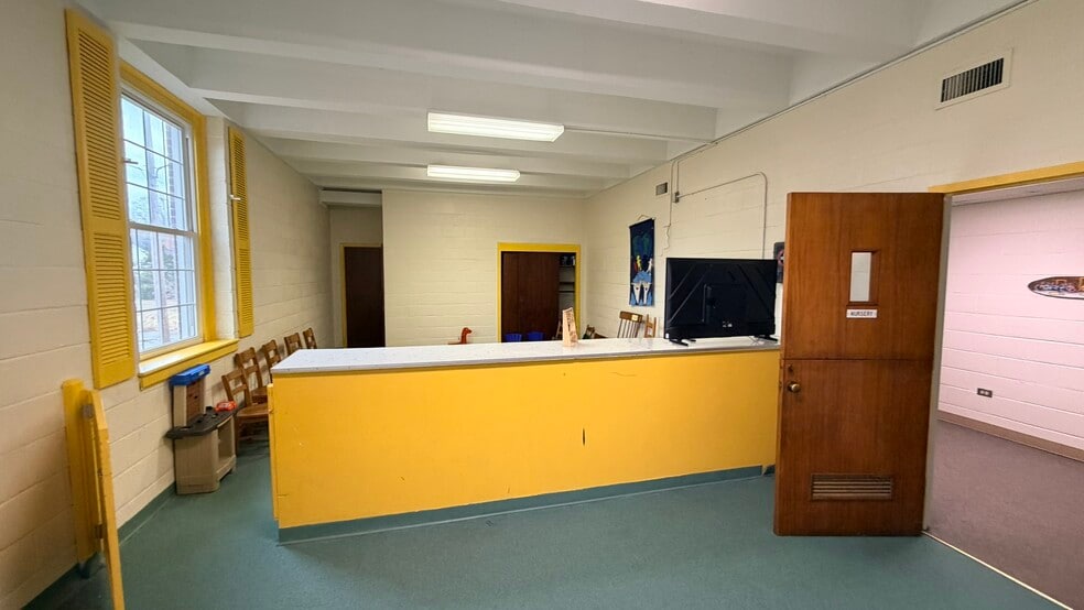 More Photos Of 801 W Franklin Blvd, Gastonia Religious Facility For Sale