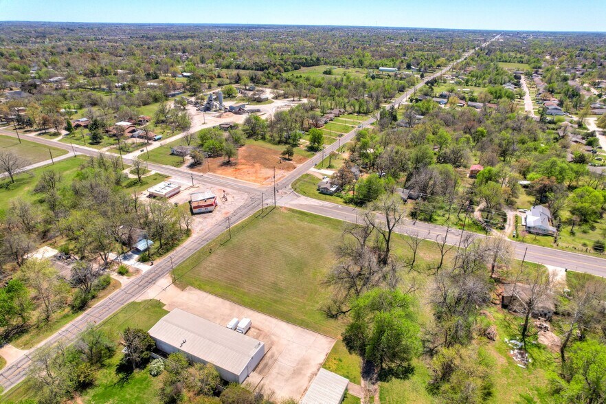 More Photos Of 1101-1107 Post rd, Midwest City Land For Sale