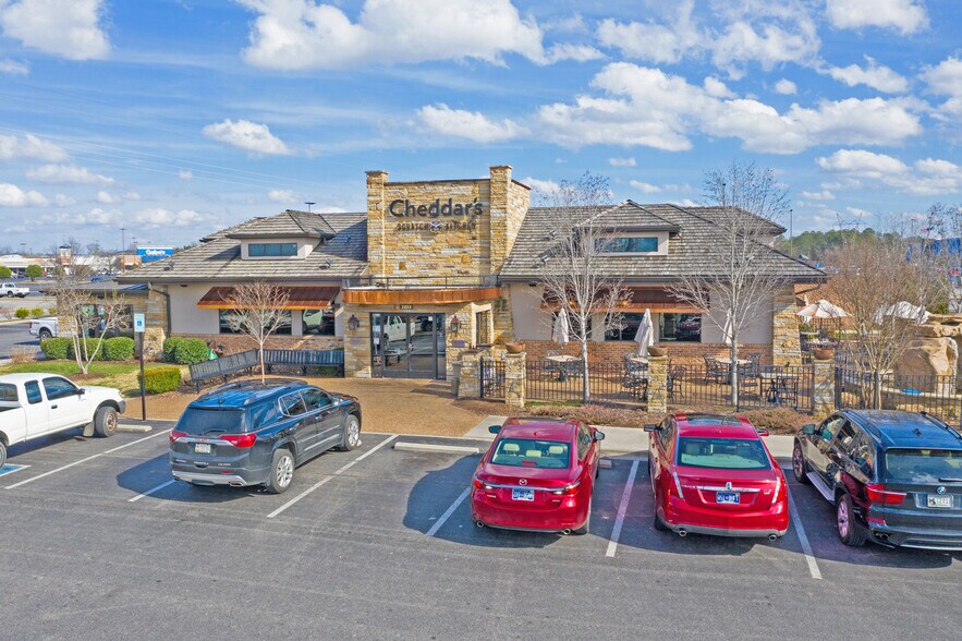 More Photos Of 2000-2020 Gunbarrel Rd, Chattanooga Unknown For Lease