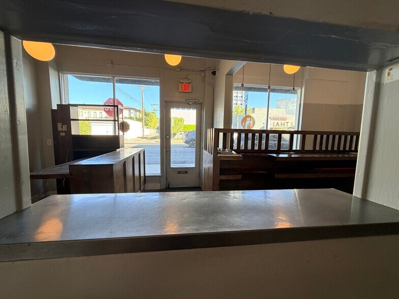 More Photos Of 251 N Larchmont Blvd, Los Angeles Office For Lease