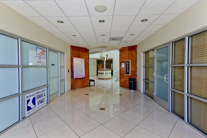 More Photos Of 297 S Lake Havasu Ave, Lake Havasu City Medical For Lease