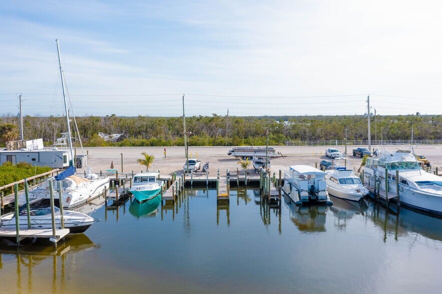 More Photos Of 18400 San Carlos Blvd, Fort Myers Beach Marina For Sale
