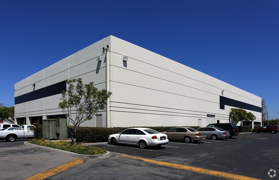 More Photos Of 23705 Crenshaw Blvd, Torrance Office For Lease
