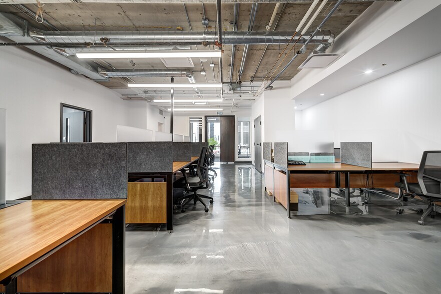 More Photos Of 1200 Boul De Maisonneuve O, Montréal Apartments For Sale