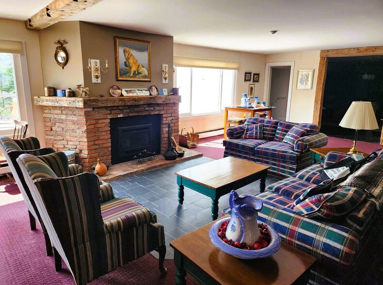 More Photos Of 401 Vt Route 100, West Dover Hotel For Sale