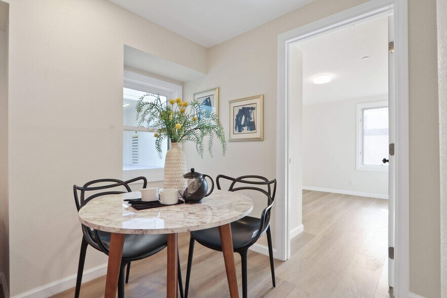 More Photos Of 528 Daisy Ave, Long Beach Apartments For Sale