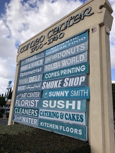 More Photos Of 1700 N Tustin St, Orange Unknown For Lease