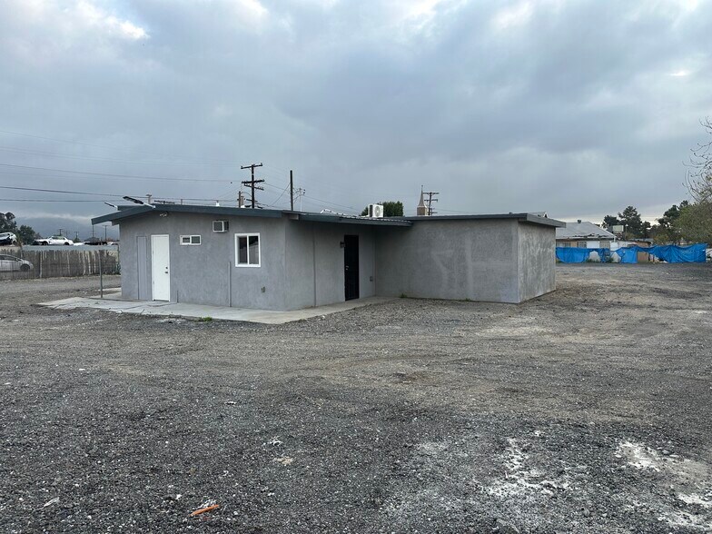 More Photos Of 24229 5th St, San Bernardino Distribution For Sale