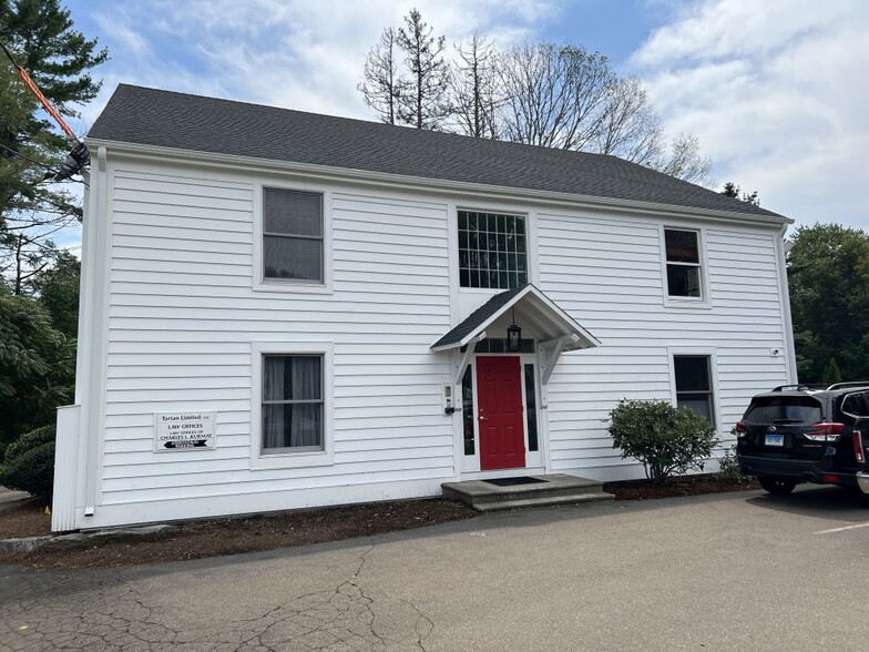 Primary Photo Of 588 Boston Post Rd, Madison Office For Lease