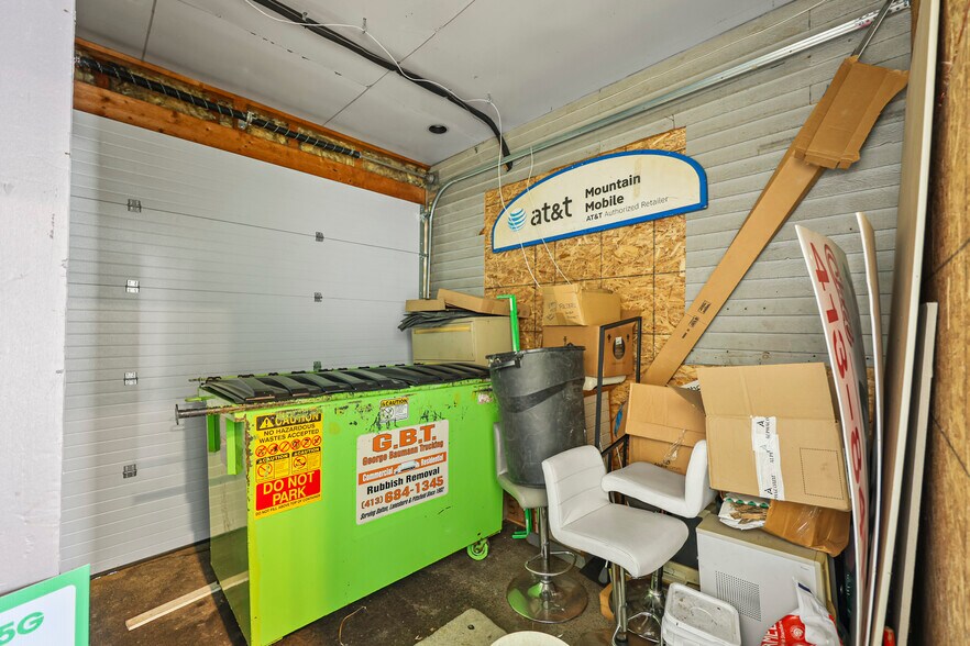 More Photos Of 376 Tyler St, Pittsfield Auto Repair For Sale