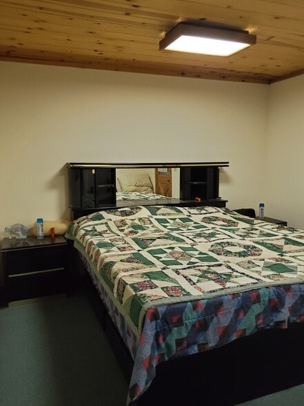 More Photos Of 13279 Roadrunner Loop, Red Bluff Airplane Hangar For Sale