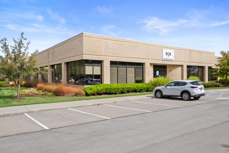 More Photos Of 39625 Lewis Dr, Novi Research And Development For Lease