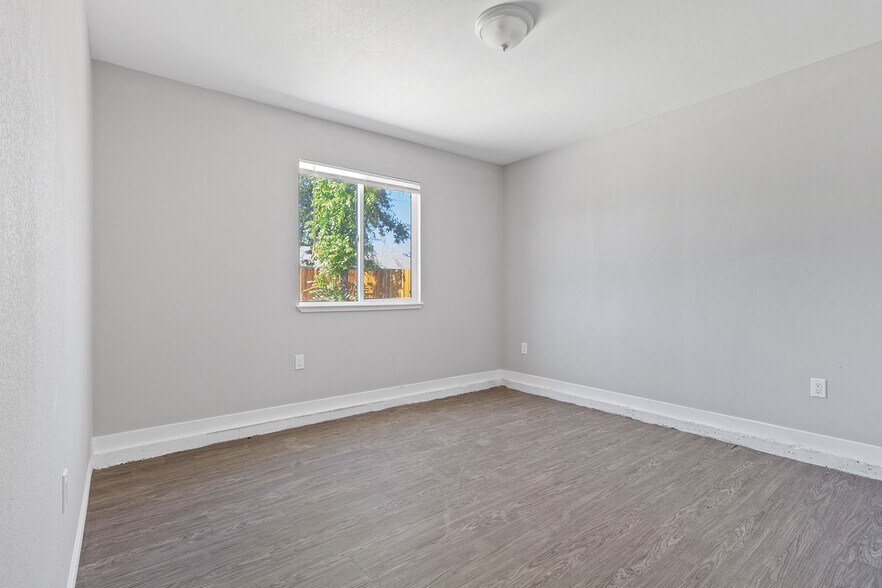 More Photos Of 26825 Woodland ave, Esparto Apartments For Sale