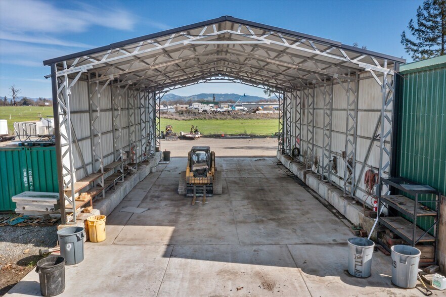 More Photos Of 6263 Sebastopol Ave, Sebastopol Land For Lease