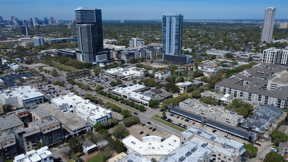 More Photos Of 2311 W Alabama St, Houston Freestanding For Lease