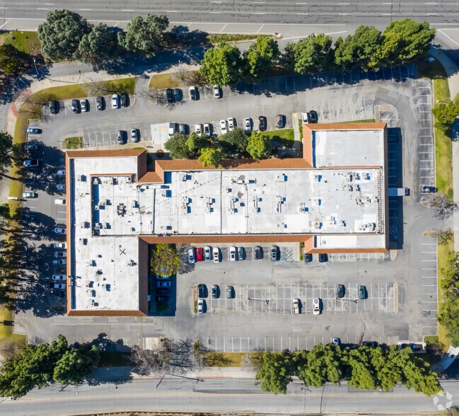 More Photos Of 3150 Almaden Expy, San Jose Office For Lease