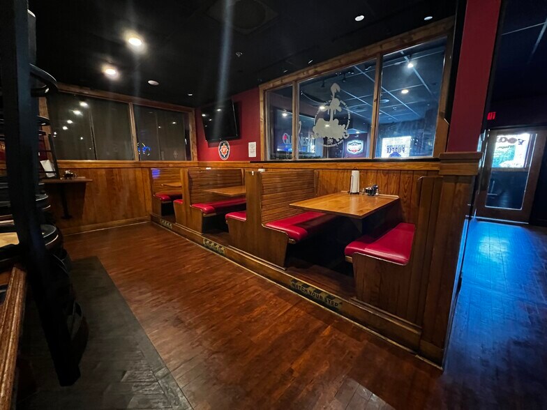 More Photos Of 2310 Sanders Rd, Conway Restaurant For Lease