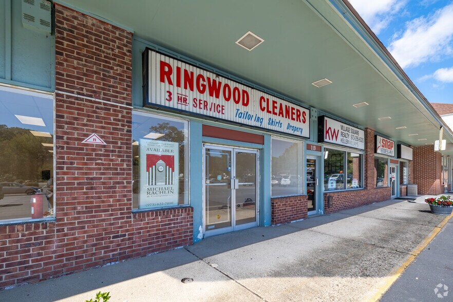 More Photos Of 109-115 Skyline Dr, Ringwood Unknown For Lease