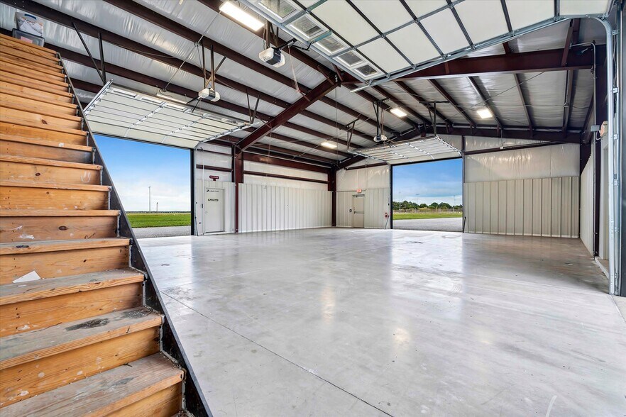 More Photos Of 538 Industrial Pk Acc rd, Trumann Flex For Lease