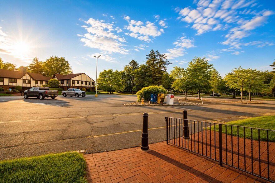 More Photos Of 874 Pompton Ave, Cedar Grove Medical For Sale