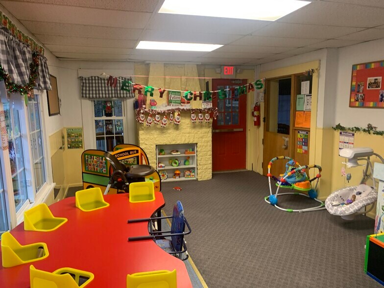 More Photos Of 4770 Darrow Rd, Stow Daycare Center For Sale