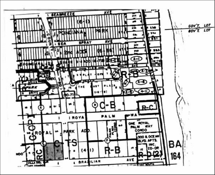 More Photos Of 361 S County Rd, Palm Beach Storefront Retail Residential For Lease