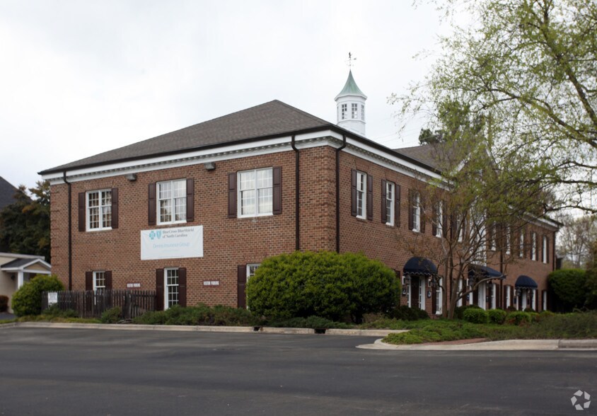 More Photos Of 901 Battleground Ave, Greensboro Office For Lease