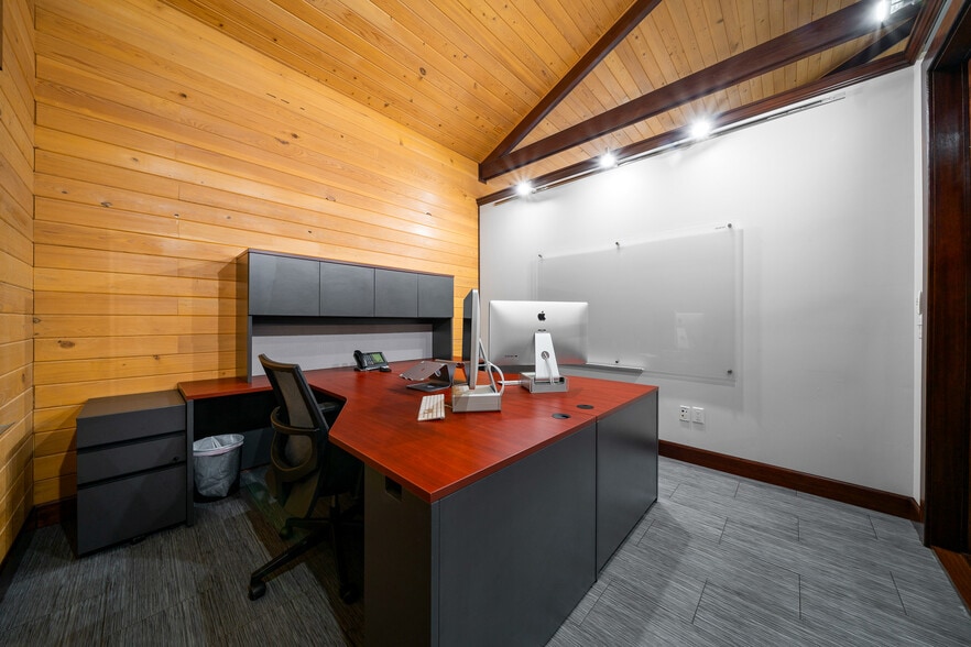 More Photos Of 5830 W Gulf To Lake Hwy, Crystal River Office For Sale