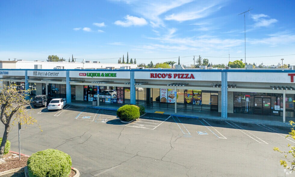More Photos Of 1420 E Hatch Rd, Modesto Freestanding For Lease