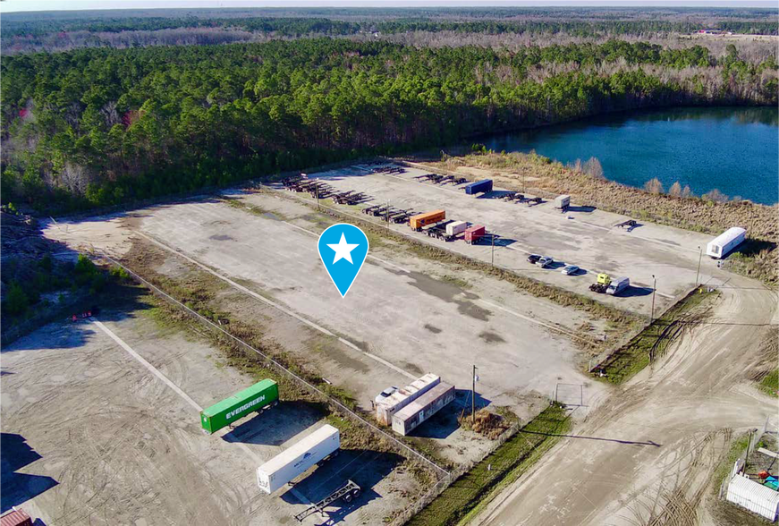 More Photos Of 270 DeMott Dr, Bloomingdale Land For Lease