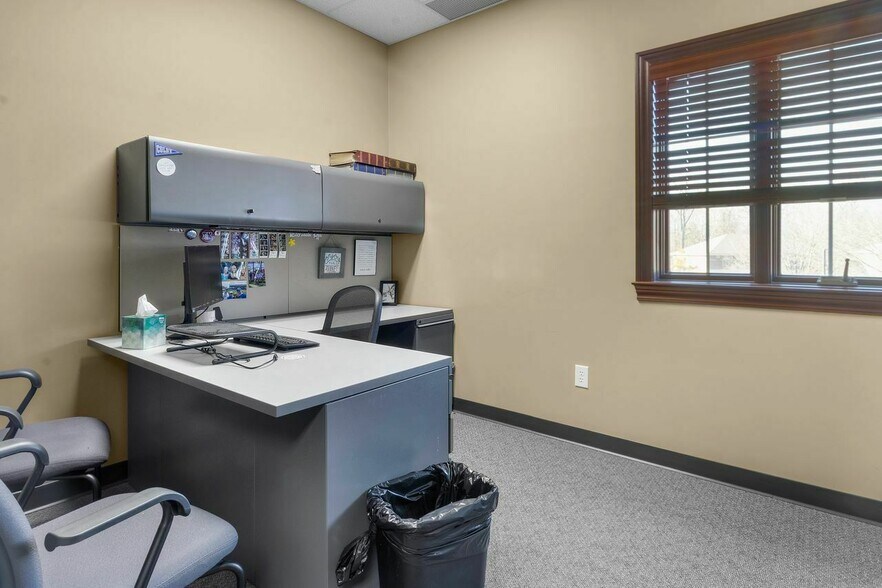 More Photos Of 695 Pro Med Ln, Carmel Medical For Sale