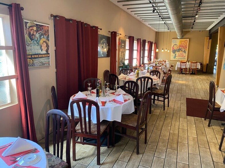 More Photos Of 1075-1077 El Camino Real, Menlo Park Restaurant For Sale