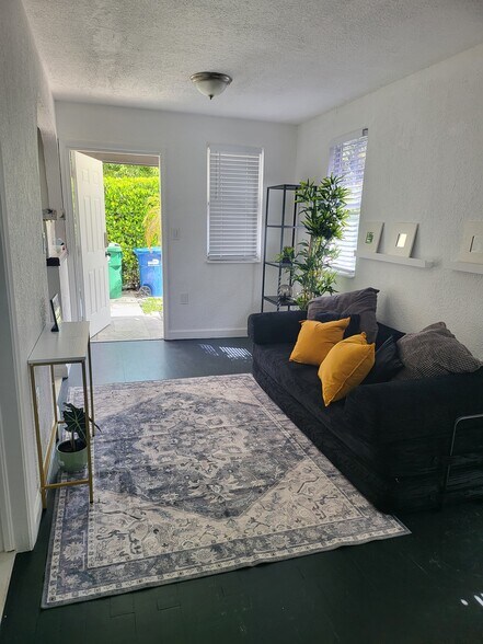 More Photos Of 210 NE 110th St, Miami Multifamily For Sale