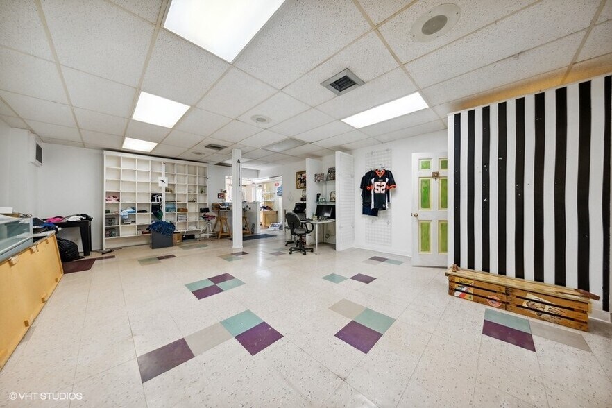 More Photos Of 110-112 Willow Ave, Wheaton Storefront Retail Residential For Sale