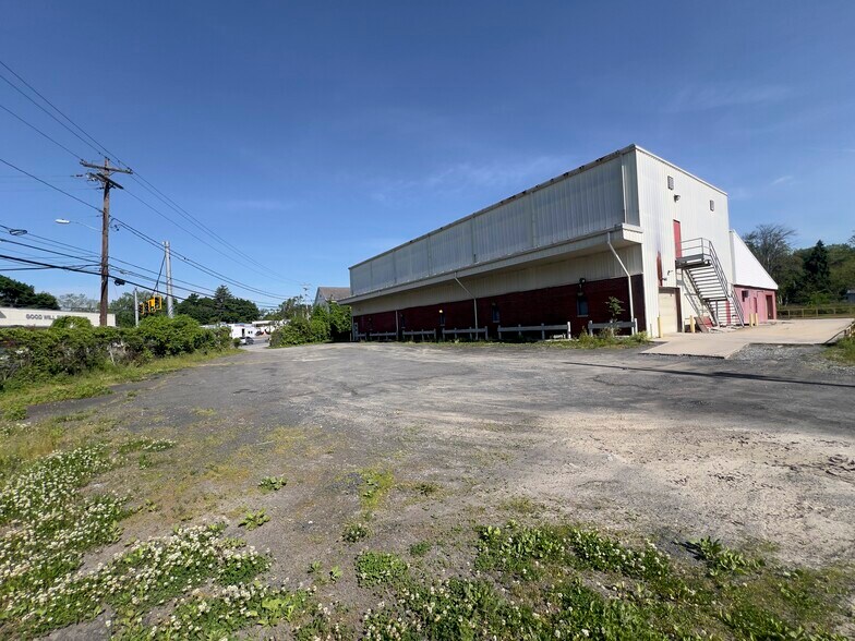 More Photos Of 2 S Plank Rd, Newburgh Warehouse For Sale