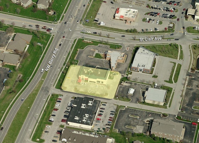 More Photos Of 6001-6005 NW Barry Rd, Kansas City Unknown For Lease