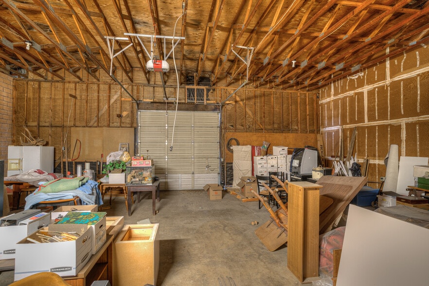 More Photos Of 2950 Feather River Blvd, Oroville Light Distribution For Sale