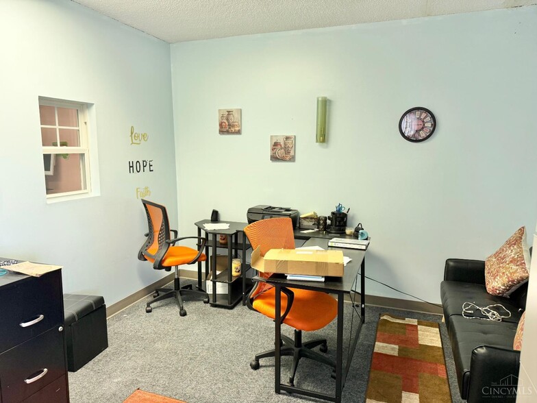More Photos Of 3829 North Bend Rd, Cincinnati Office For Sale