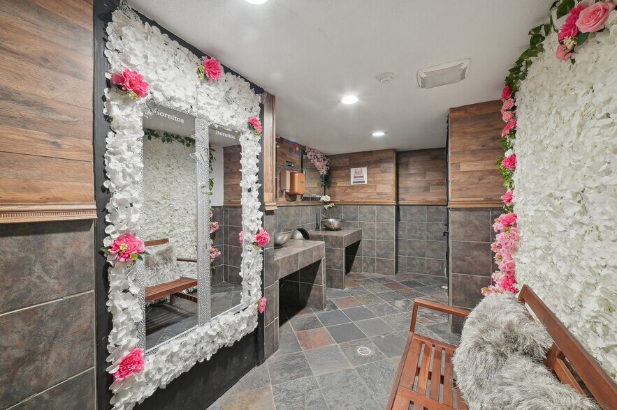 More Photos Of 487-489 21st Ave, Paterson Bar For Sale