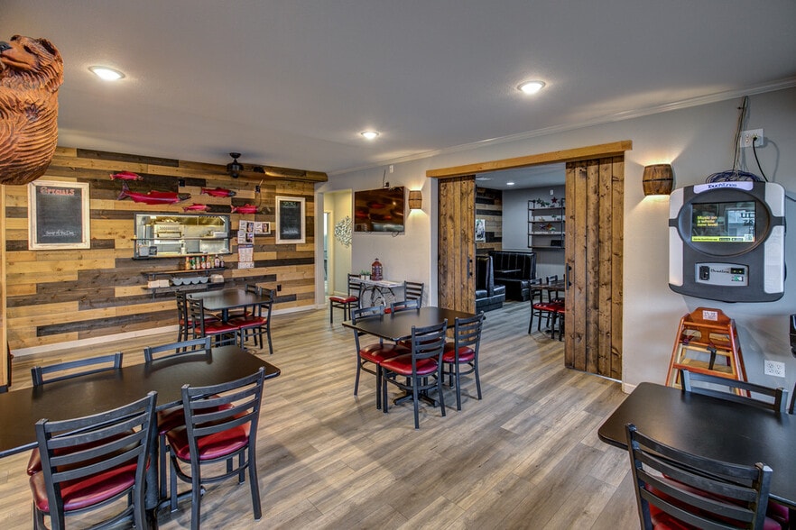 More Photos Of 798 Ocean Shores Blvd NW, Ocean Shores Bar For Sale