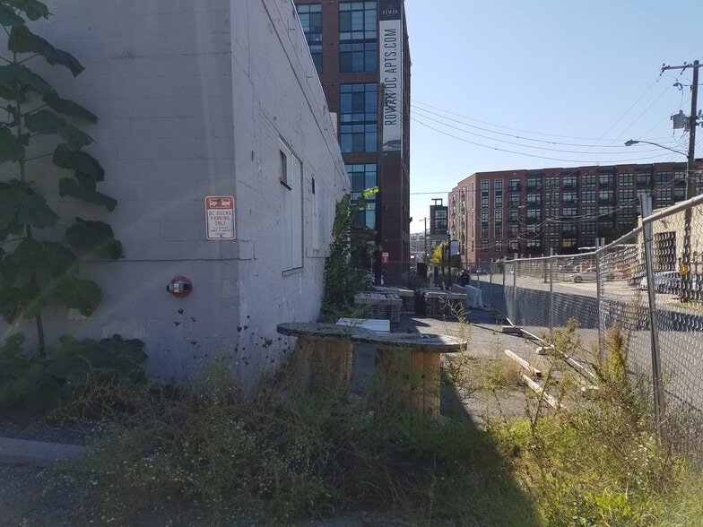 More Photos Of 901 Evarts St NE, Washington Warehouse For Sale