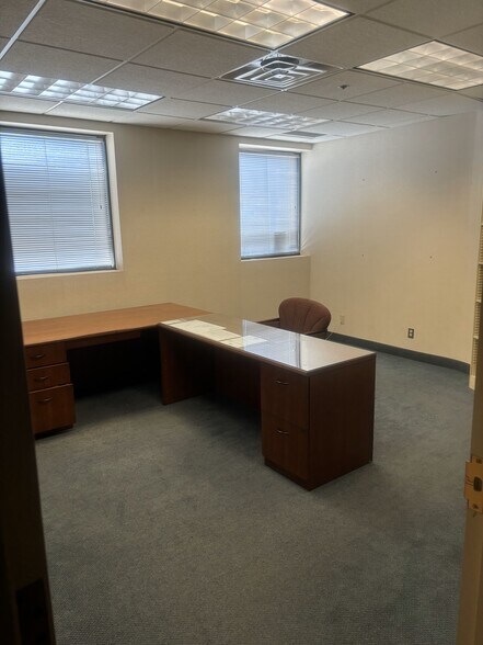 More Photos Of 2301 Scranton Rd, Cleveland Office For Lease