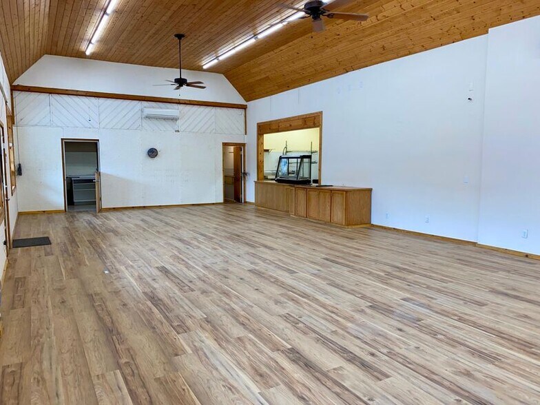 More Photos Of 31020 Highway 101, Hebo Storefront For Sale